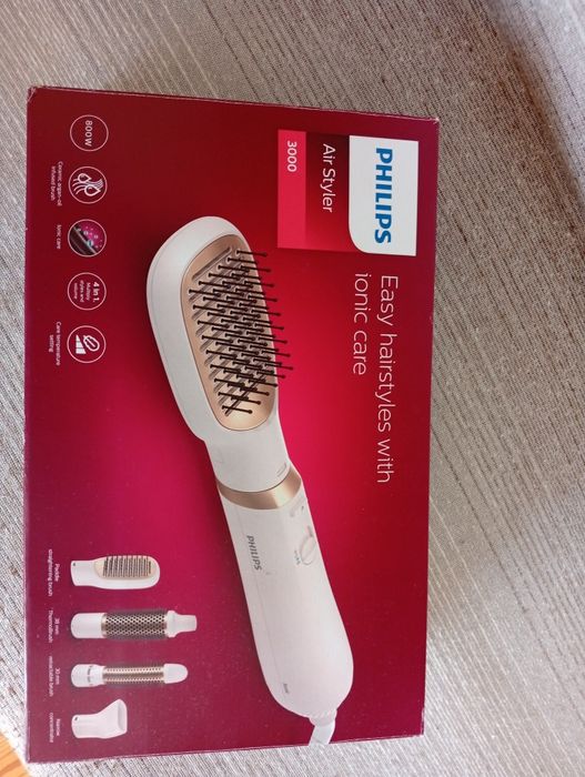 Четка за коса с горещ въздух