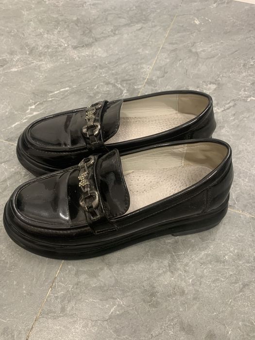 Школьные туфли для девочек