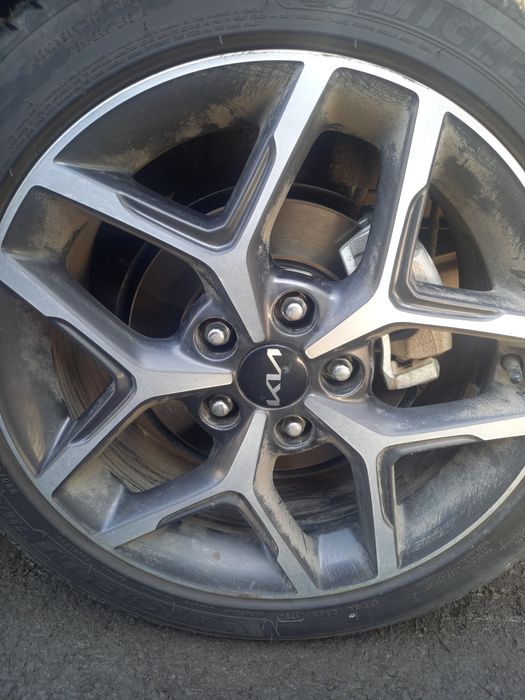 ОБМЕНЯЮ Диски с Шинами