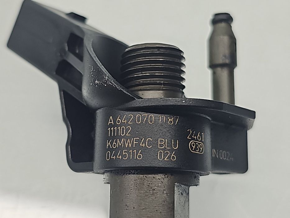Injector Mercedes Clasa S (W221) [Fabr 2005-2013] A6420701187 3.0 CDI