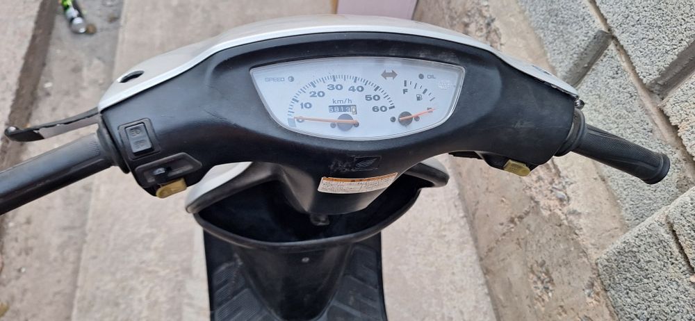 Продаю мопед хонда