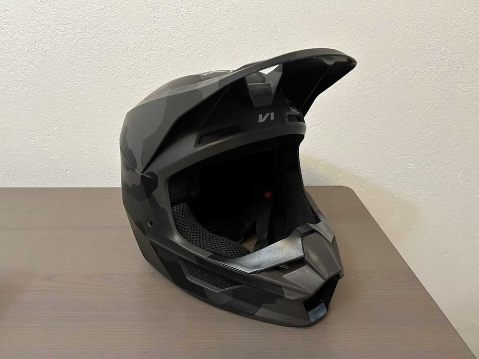 Крос каска FOX V1 - размер L