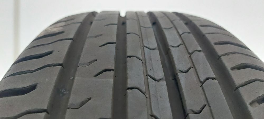 215 60 R17 Conti eco contact 5