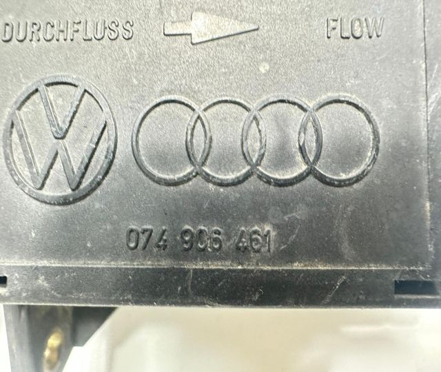 Debitmetru aer  074906461 Volkswagen VW Golf a 4-a generatie seria