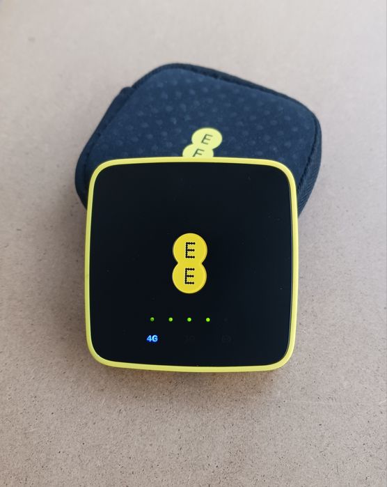Alcatel EE40VB Router 4G cu SIM Modem portabil WiFi Hotspot 4G decodat