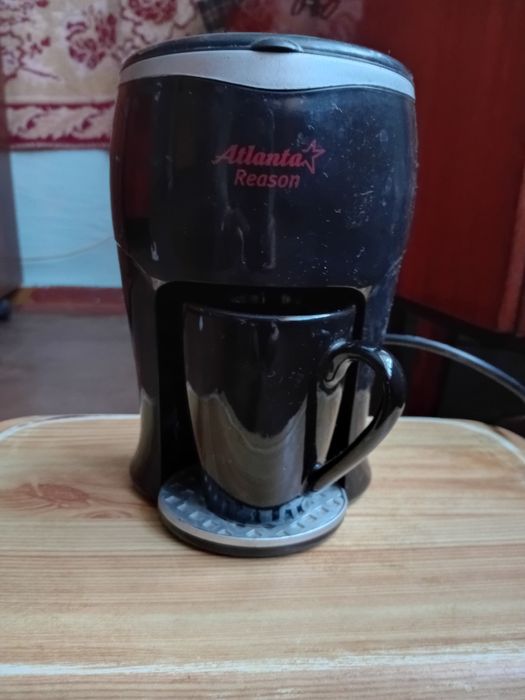 Электрическая кофеварка ATLANTA REASОN ATH530.