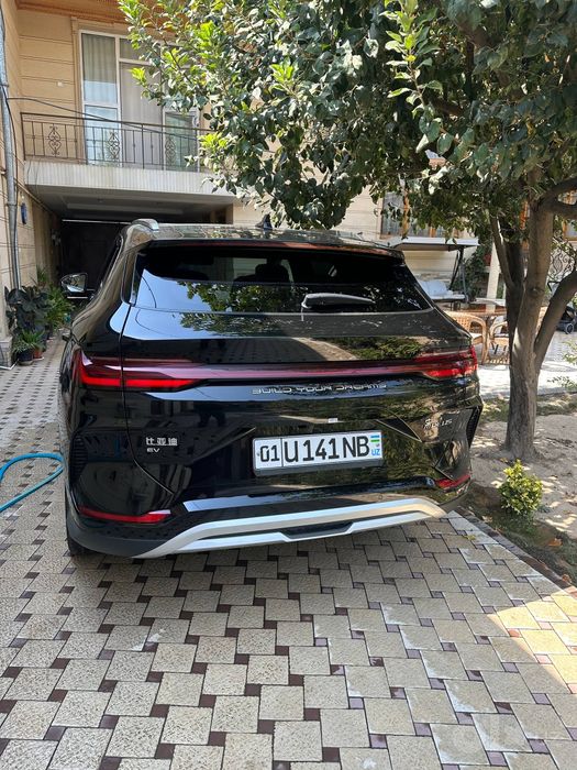 Byd song plus champion honor 605km