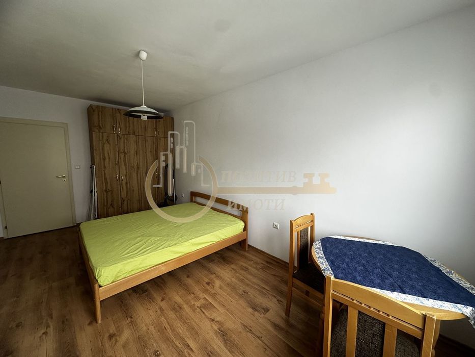 Дава се под наем Четиристаен апартамент в София, Стрелбище - 139 кв.м за 997.05 € - Снимка #12