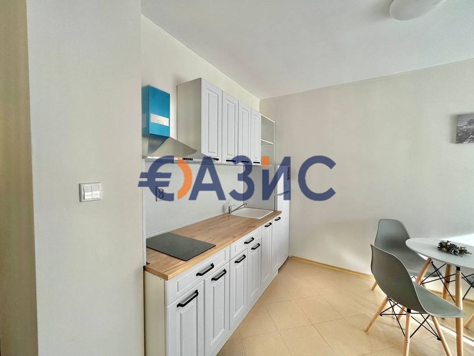 Продава се Двустаен апартамент в к.к. Слънчев бряг - 57 кв.м за 1106 €/кв.м - Снимка #4