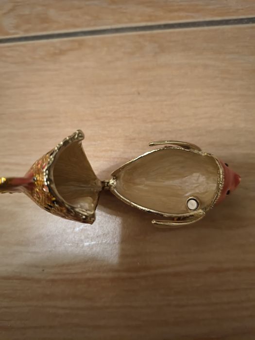 Продам маленькие шкатулки лягушки