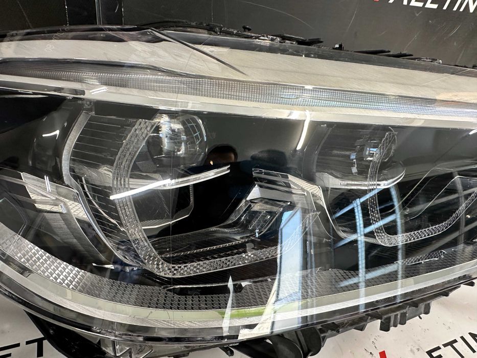 фар фарове десен BMW 5 G30 G31 far farove за БМВ  Г30 Г31 Adaptive LED