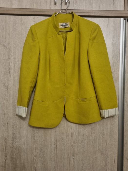 Продаются женские вещи