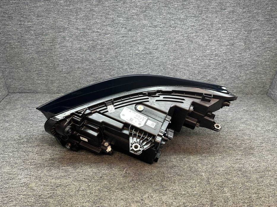 Far led adaptiv dreapta BMW X1 U11