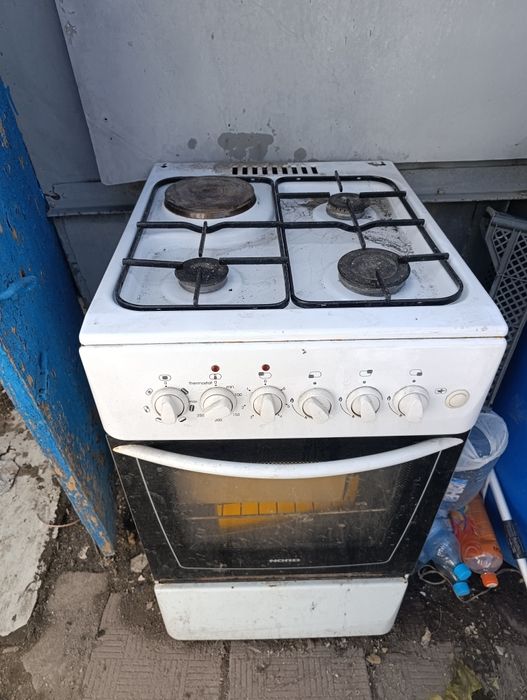 Продам плиту газ+ электро