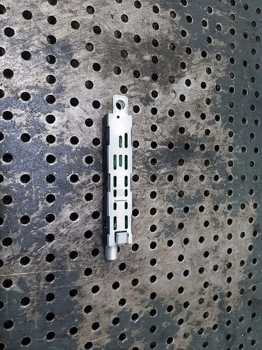 Amplificator antena skoda superb 2 3t facelift 3t9035577