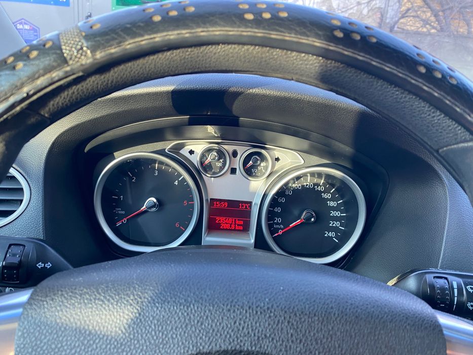 Vând Ford focus 2008