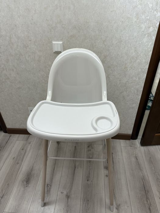 Детский стол для кормления