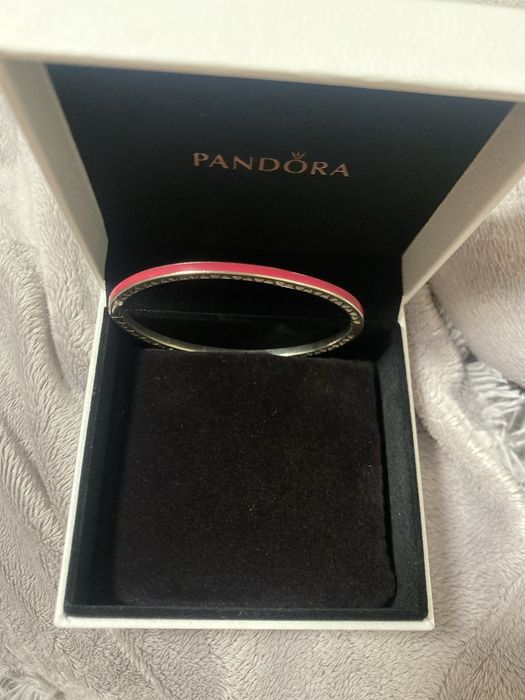 Гривна на Пандора