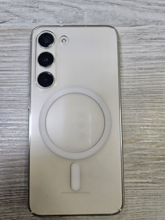 Samsung s 23   256Gb Rm 8 Gb