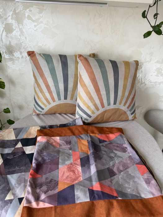 Декоративное подушки