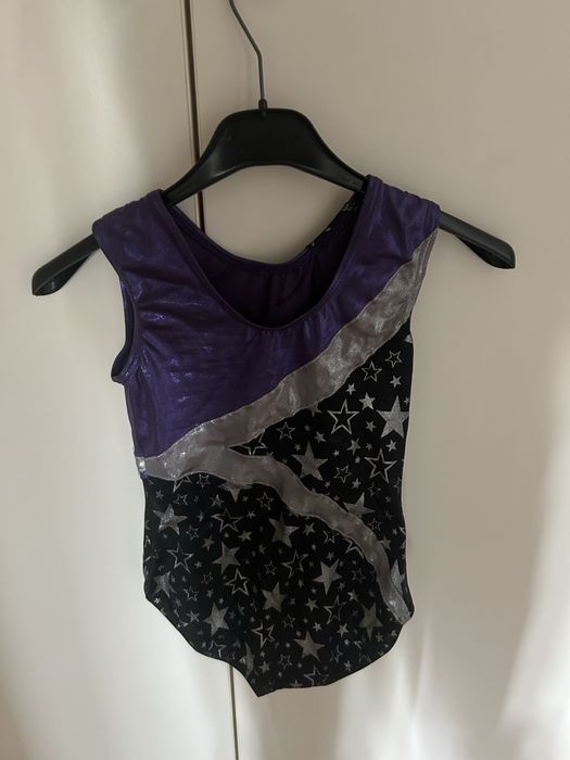 Costum gimnastica artistica
