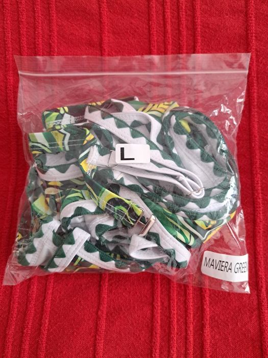 Нов бански от две части, размер L