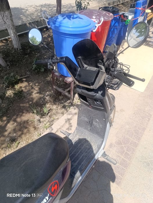 Skuter taza kelisib beremen 600 km jurgeni