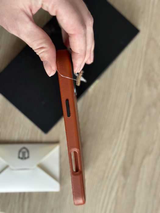 Husă iPhone 17 Pro Max din piele naturală, MagSafe – Shieldon