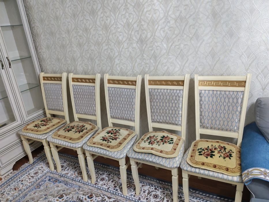 Стулья в новом состояний