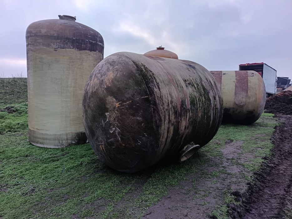 Rezervor- Folosit o singura data - Cisterna  - Bazin