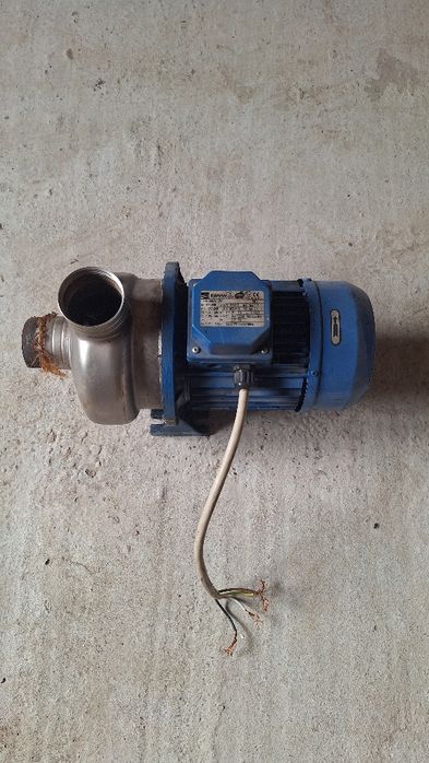 pompa cu motor electric