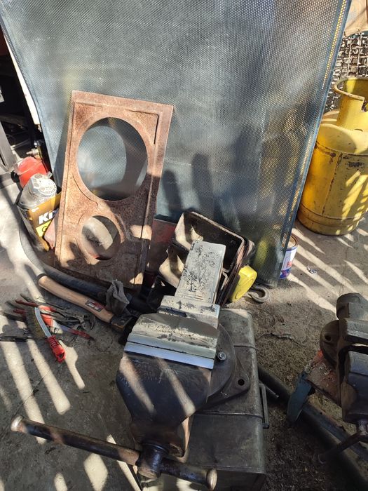 Тиски-емкости из нержавейки