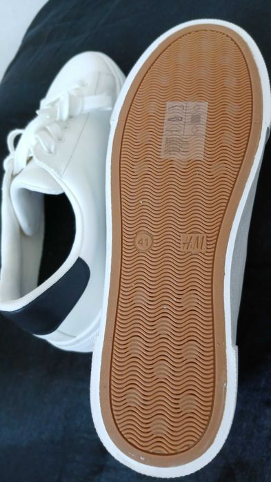 Оригинал новые унисекс НМ, отличного качества