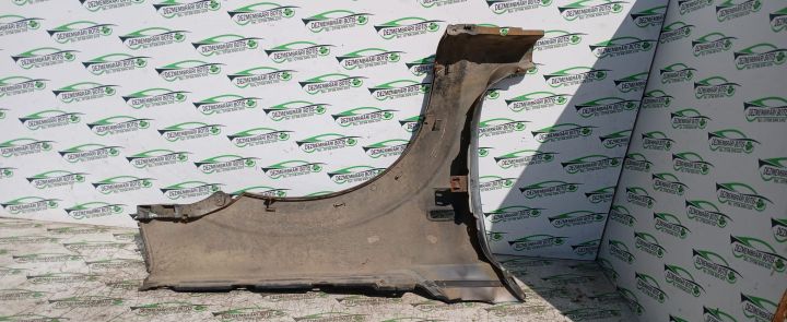 Aripa fata stanga Land Rover Freelander prima generatie