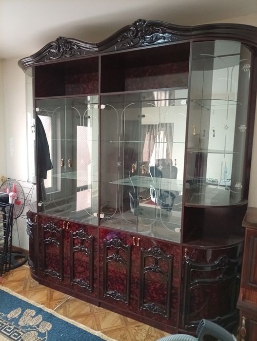 Элегантная стенка для гостиной