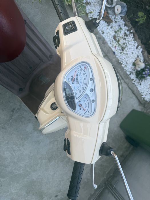 Скутер Kymco Like