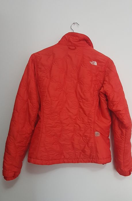 Vand geaca dama portocalie originala The North Face