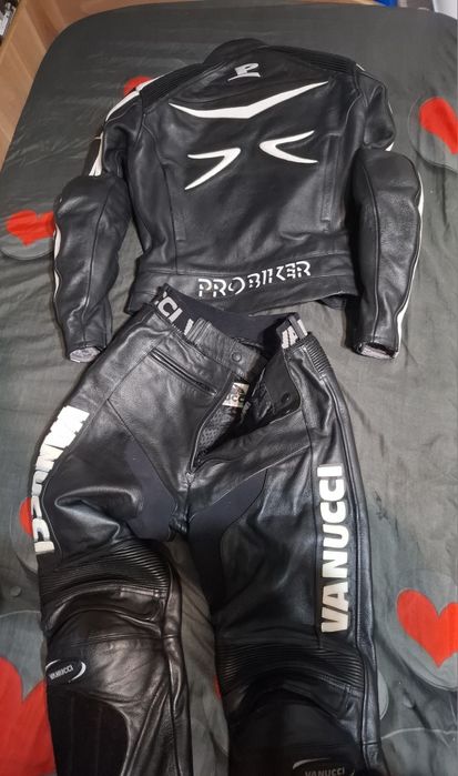 Costum moto femei