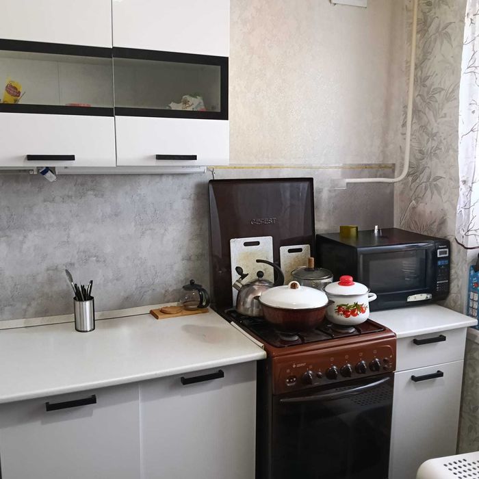 1 ком. 50 лет  Октября 132