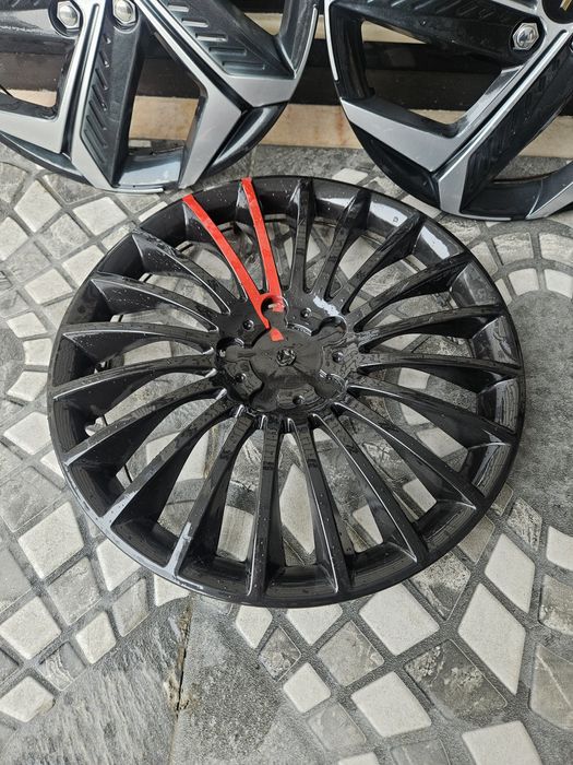 Kalpaklar 14 sotiladi