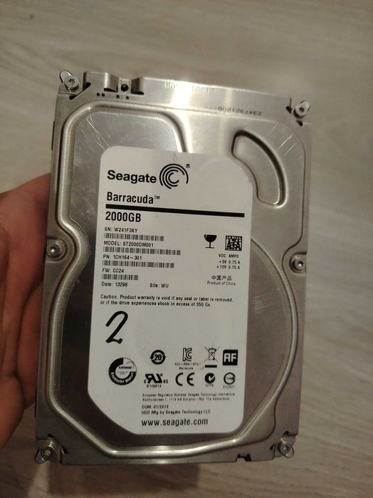 Хард диск 2ТБ два броя Seagate