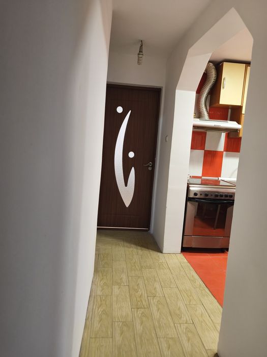 Vila muncitori  cazare, inchiriez  cu 4 camere Bragadiru
