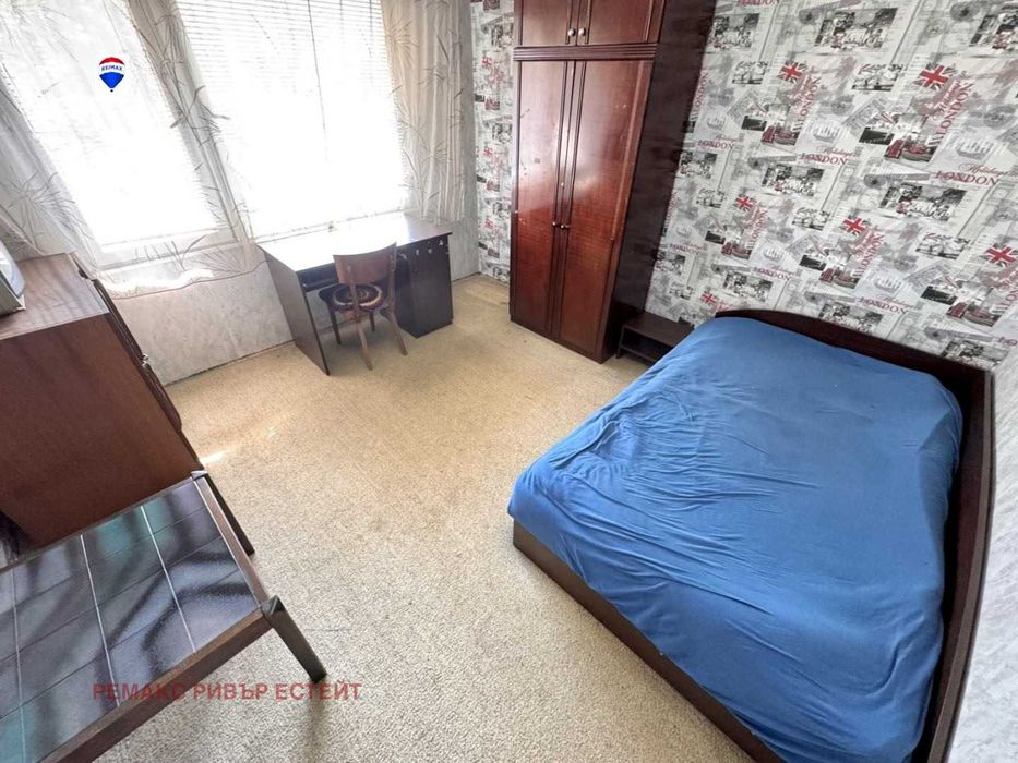 Дава се под наем Тристаен апартамент в Русе, Централен южен район - 86 кв.м за 306 € - Снимка #13