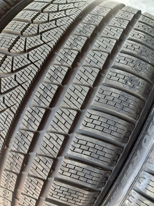 4 anvelope M+S 285 30 r22 Pirelli