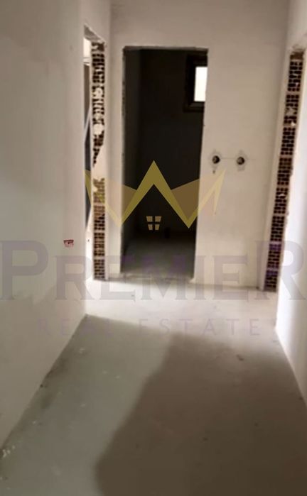 Продава се Тристаен апартамент в Бургас, Сарафово - 94 кв.м за 869 €/кв.м - Снимка #2