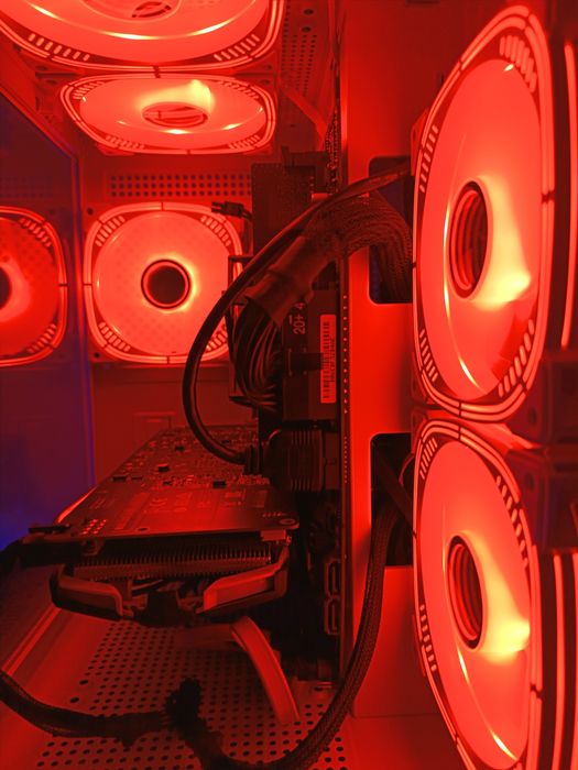 Vând setup de gaming