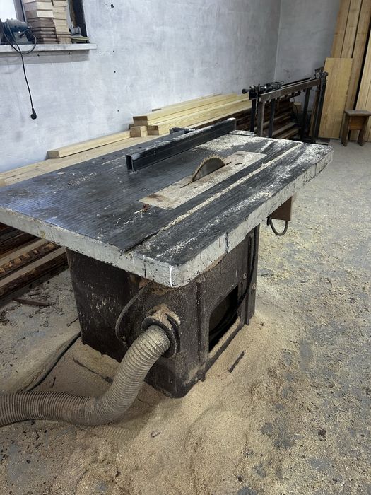 Церкулярка.  На 380 вольт.