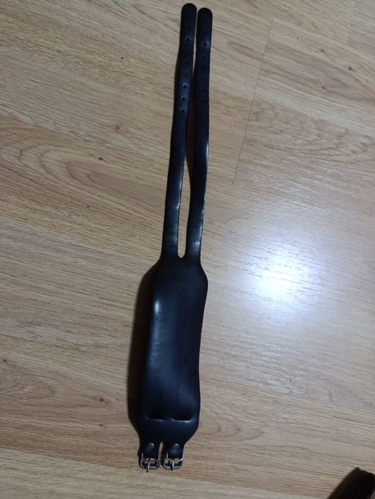 Brățări din piele