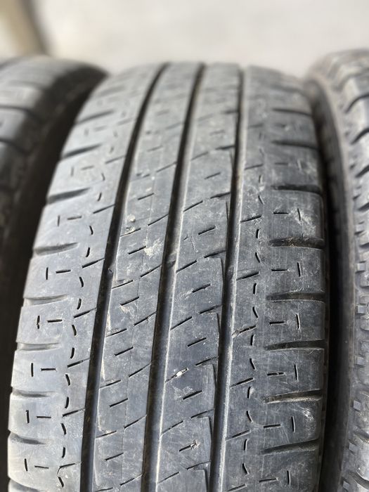 4X 205 65 16C Michelin Agilis