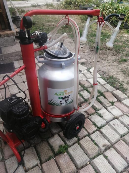 Доильный аппарат почти новый